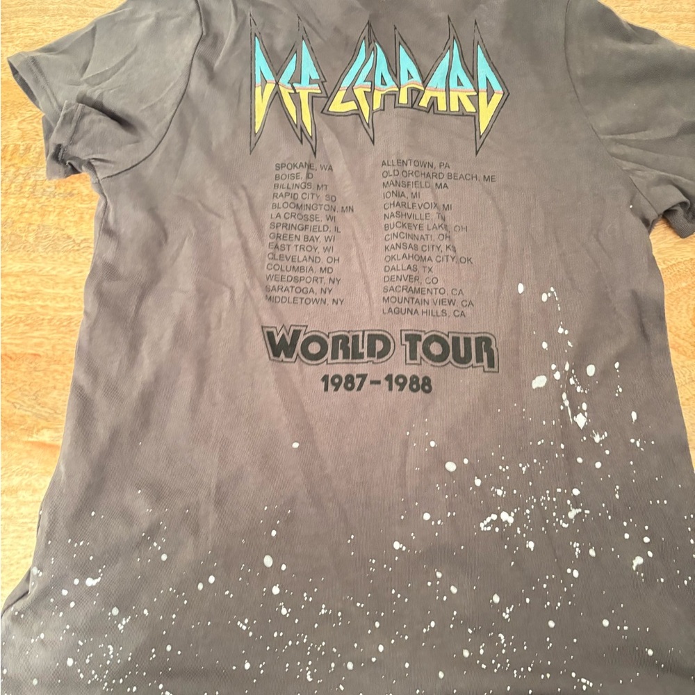 Anthropologie Def Leppard Graphic Tee - Black and Yellow - Picture 5 of 6